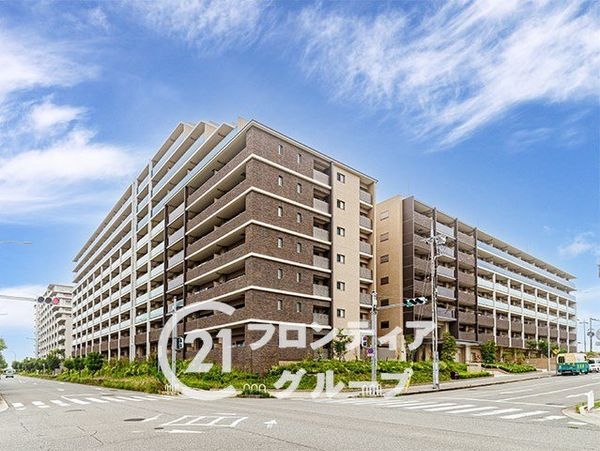 プレサンスロジェ西神南Ｗ棟　中古マンション