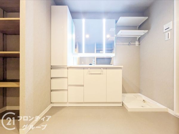 ロイアルヒルズ舞子　中古マンション