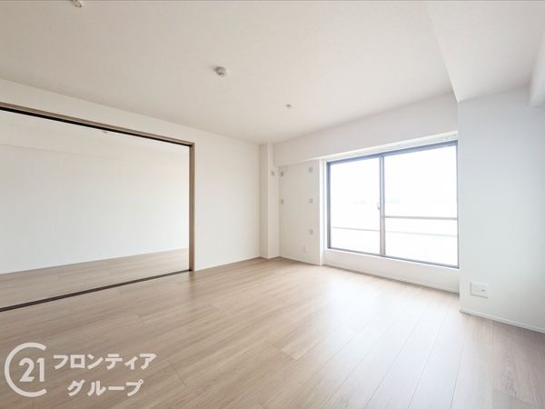 ロイアルヒルズ舞子　中古マンション
