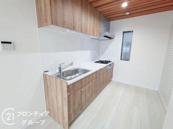 神戸市須磨区古川町３丁目　新築一戸建て