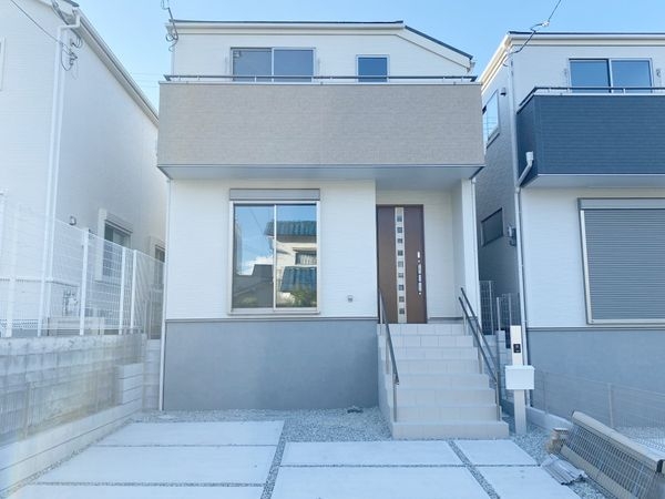神戸市垂水区青山台２丁目　新築一戸建て　４期　１号棟