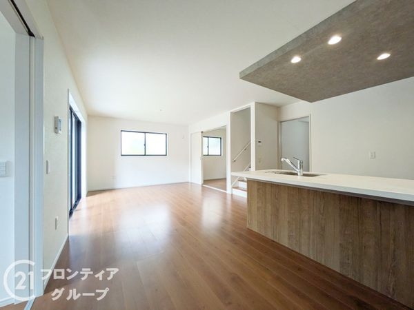 神戸市西区北山台２丁目　新築一戸建て　１号棟