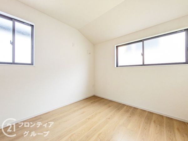 神戸市西区北山台２丁目　新築一戸建て　２号棟