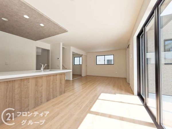神戸市西区北山台２丁目　新築一戸建て　２号棟