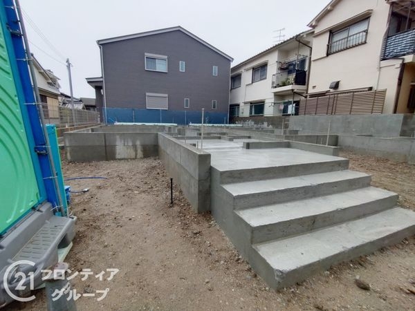 神戸市垂水区中道５丁目　新築一戸建て　２期　２号棟