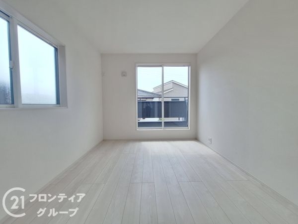 明石市大久保町松陰　新築一戸建て　６号棟