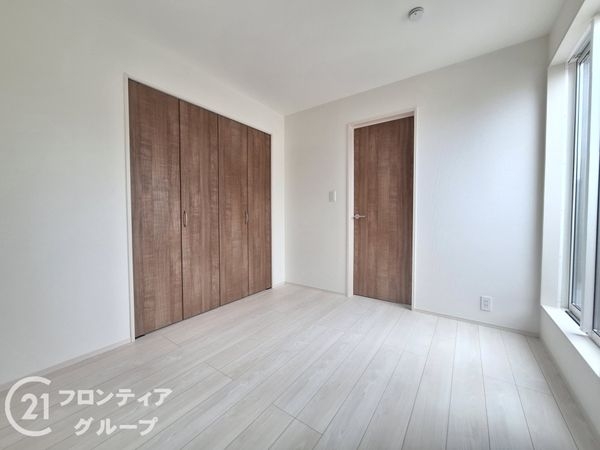 明石市大久保町松陰　新築一戸建て　６号棟