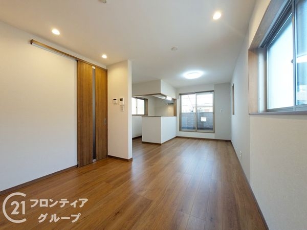 明石市二見町東二見　新築一戸建て