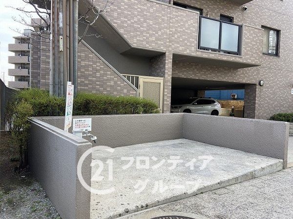 リベール明石魚住VI　中古マンション