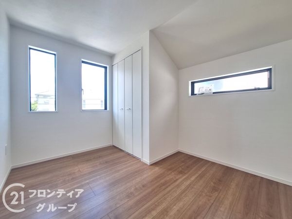 神戸市西区美賀多台５丁目　新築一戸建て　１期　２号棟