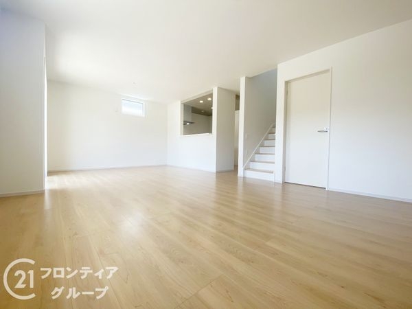 神戸市須磨区若草町２丁目　新築一戸建て　１期　全１区画