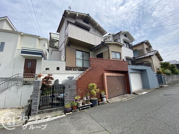 神戸市垂水区本多聞２丁目の中古一戸建て