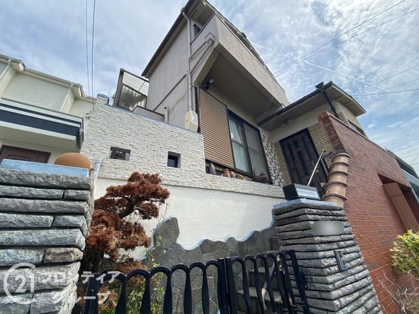 神戸市垂水区本多聞２丁目の中古一戸建て