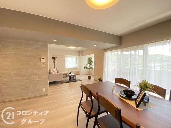 エルタウン学園２　１０２号棟　中古マンション