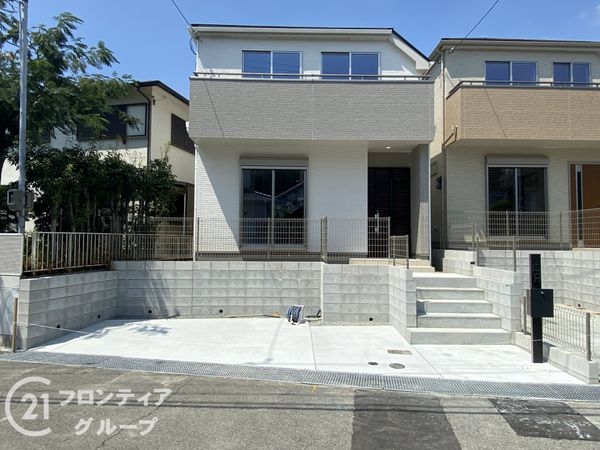 神戸市垂水区桃山台６丁目　新築一戸建て　１号棟
