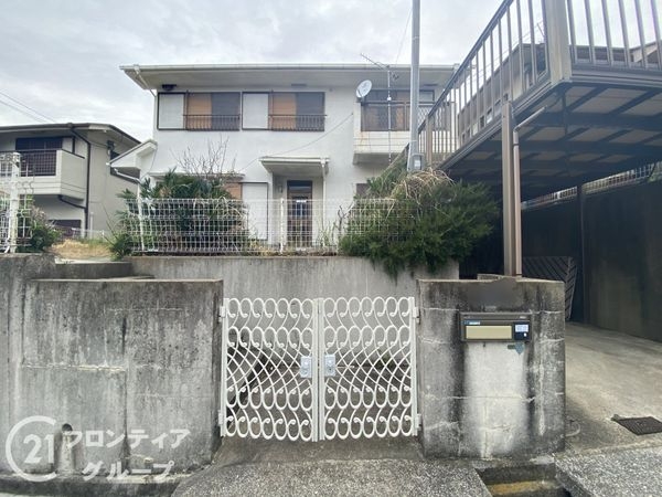 神戸市垂水区朝谷町　中古一戸建て