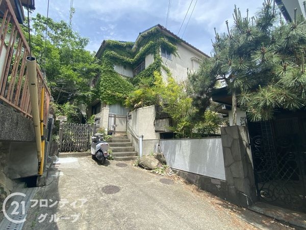 神戸市垂水区塩屋町４丁目の中古一戸建て