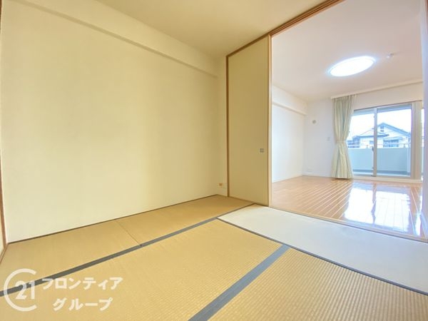 ハイネスクラウズ明石松江海岸ブリーズ　中古マンション