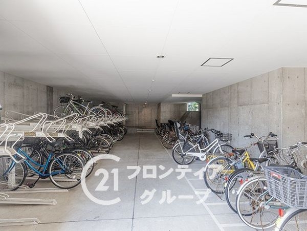 ハイネスクラウズ明石松江海岸ブリーズ　中古マンション
