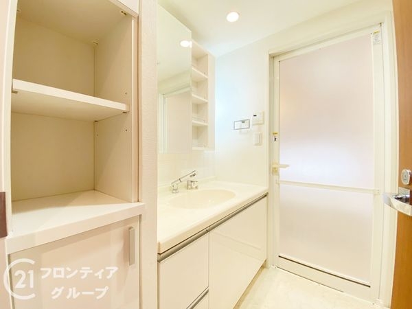 ハイネスクラウズ明石松江海岸ブリーズ　中古マンション
