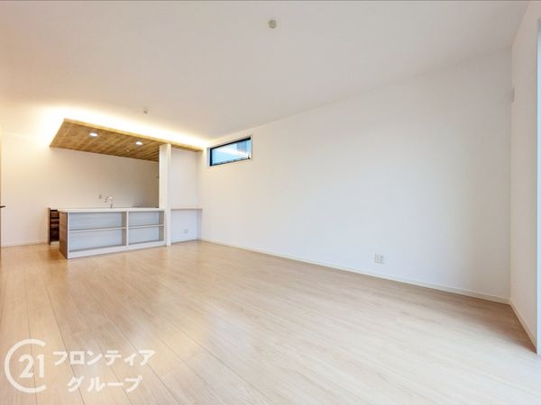 神戸市垂水区高丸５丁目　新築一戸建て　全１区画