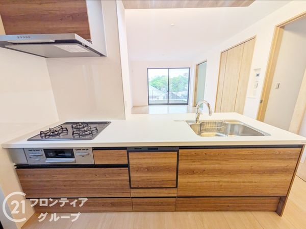 神戸市垂水区高丸５丁目　新築一戸建て　全１区画