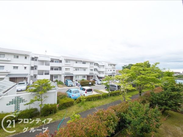 コンフォール学園緑が丘第２　27号棟　中古マンション