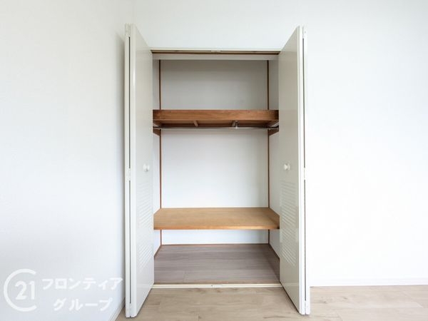 コンフォール学園緑が丘第２　27号棟　中古マンション