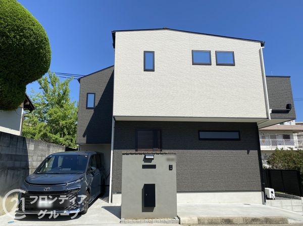 明石市朝霧南町４丁目の中古一戸建て