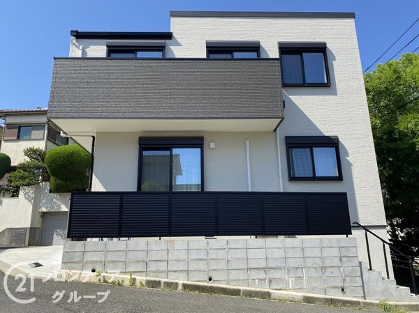 明石市朝霧南町４丁目の中古一戸建て
