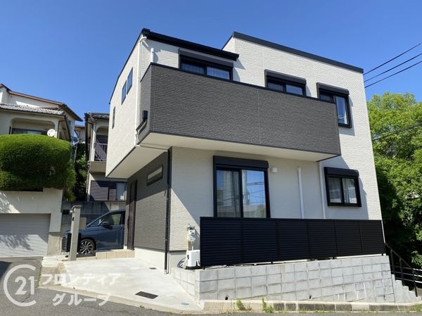 明石市朝霧南町４丁目の中古一戸建て