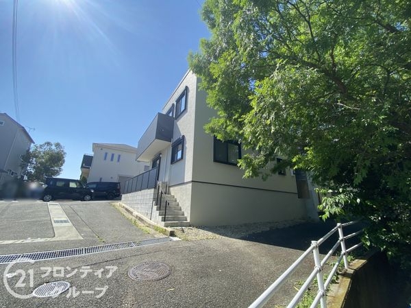 明石市朝霧南町４丁目の中古一戸建て