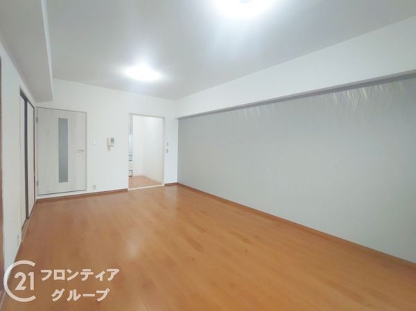 メゾンドール明石山ノ手台A棟　中古マンション