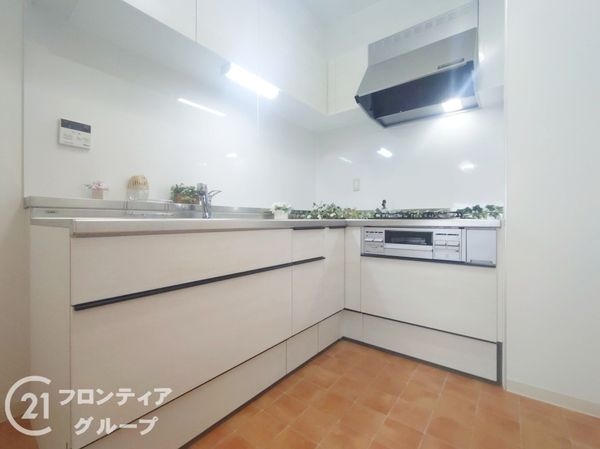 メゾンドール明石山ノ手台A棟　中古マンション