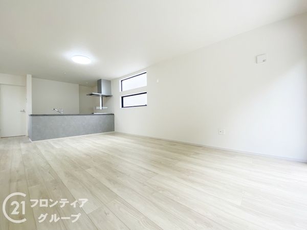 神戸市須磨区菅の台７丁目　新築一戸建て　1期　2号棟