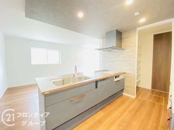 神戸市西区桜が丘中町１丁目　新築一戸建て　全１区画