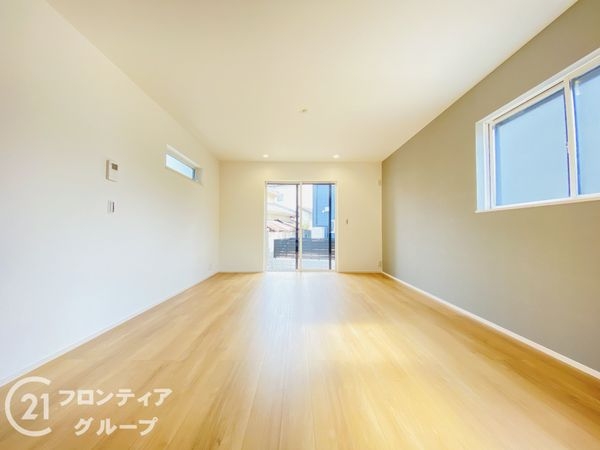 明石市二見町西二見　新築戸建