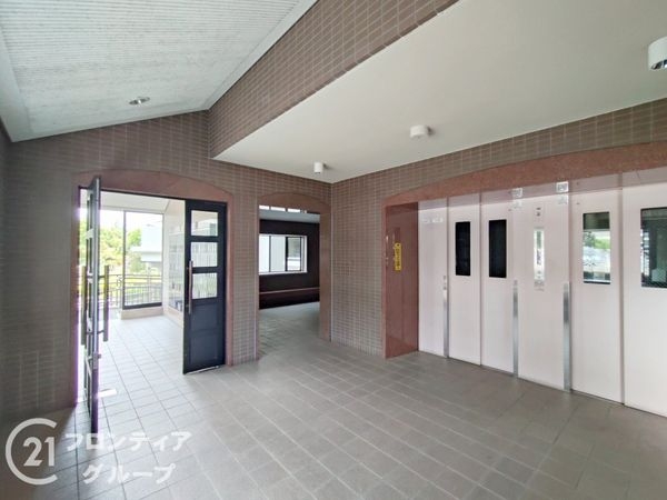 アバンドーネ西神春日台６号棟　中古マンション