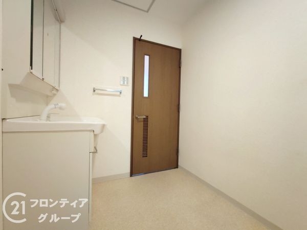 アバンドーネ西神春日台６号棟　中古マンション