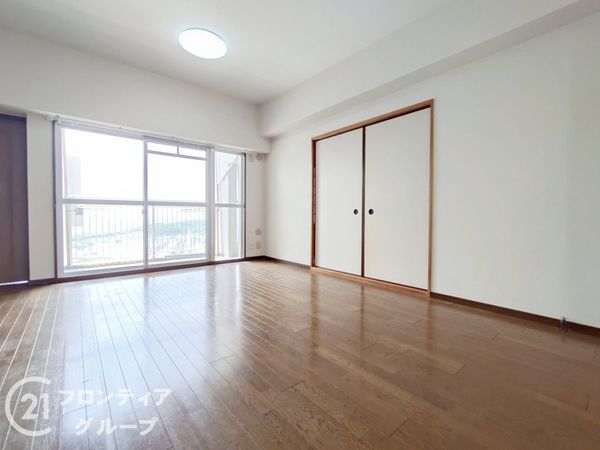 アバンドーネ西神春日台６号棟　中古マンション