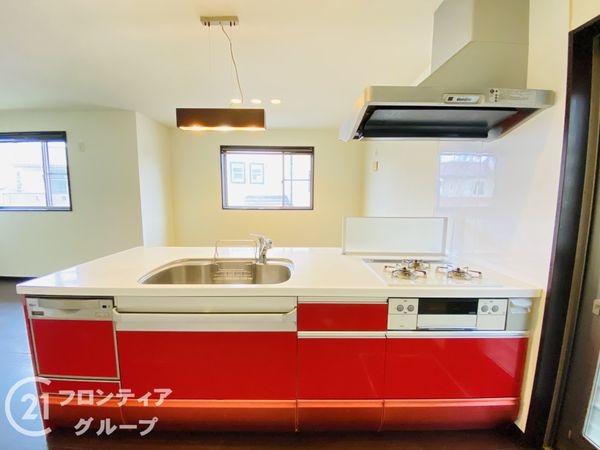 神戸市西区玉津町二ツ屋　中古一戸建て