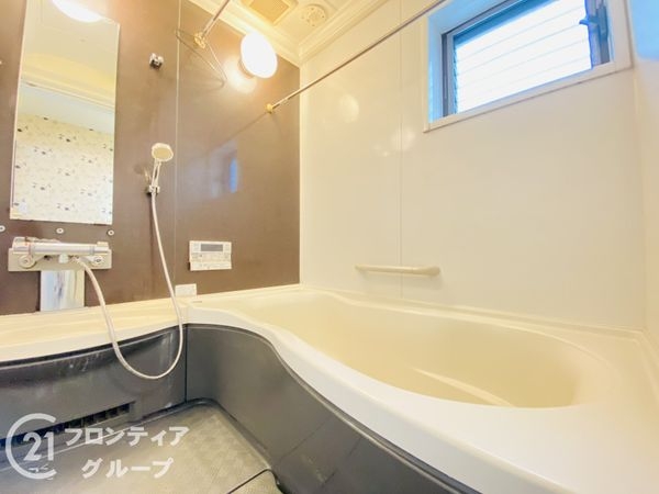 神戸市西区玉津町二ツ屋　中古一戸建て