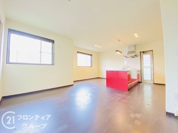 神戸市西区玉津町二ツ屋　中古一戸建て