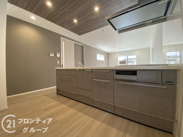 明石市魚住町西岡　新築一戸建て　第５　全1区画