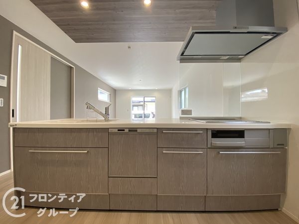 明石市魚住町西岡　新築一戸建て　第５　全1区画