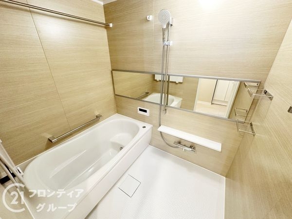 オーズタウンウエストスクエア２番館　中古マンション