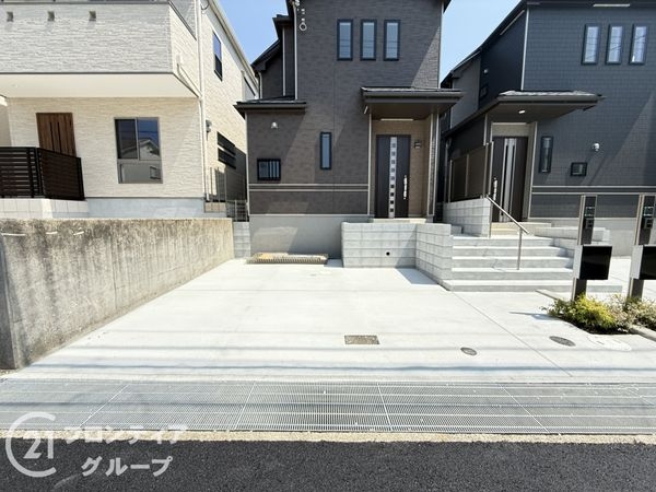 神戸市垂水区桃山台６丁目　新築一戸建て　２号棟