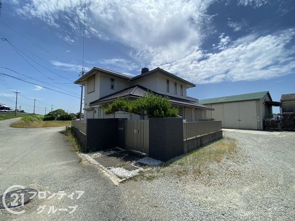 神戸市西区岩岡町野中の中古一戸建て