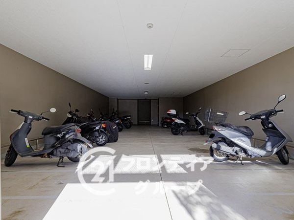 プレサンスロジェ須磨妙法寺桜の社WESTHILLS　中古マ…