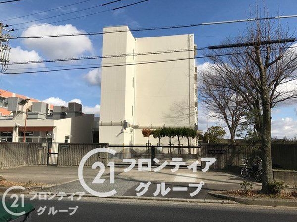 西神中央ウェステージ弐番館(神戸市立糀台小学校)